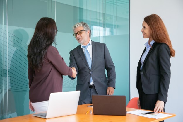 Executive assistant partnership building tips